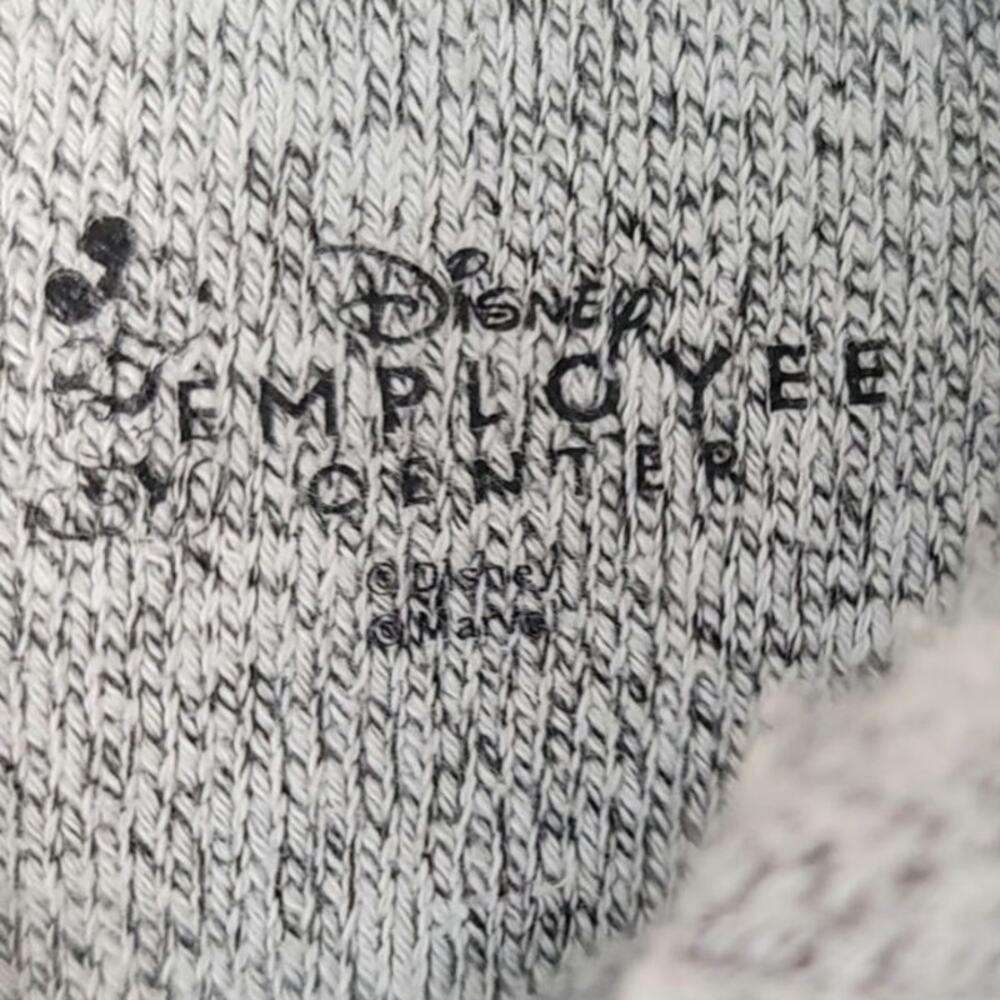 Quarter-zip Pullover Sweatshirt Disney Mickey Triangle Embroidered Logo Men's XL - Picture 3 of 8